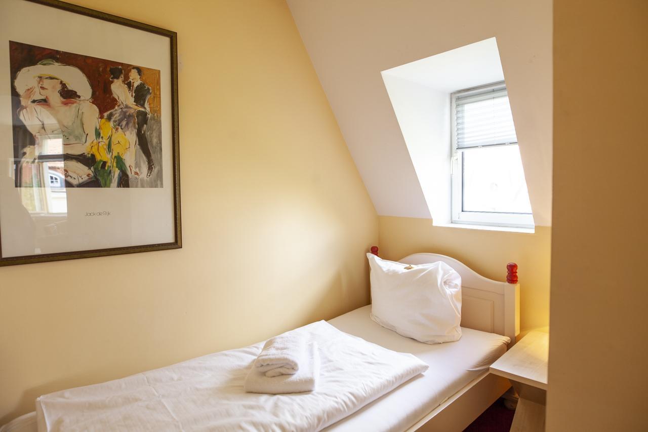 Hotel Silesia Гёрлиц Экстерьер фото