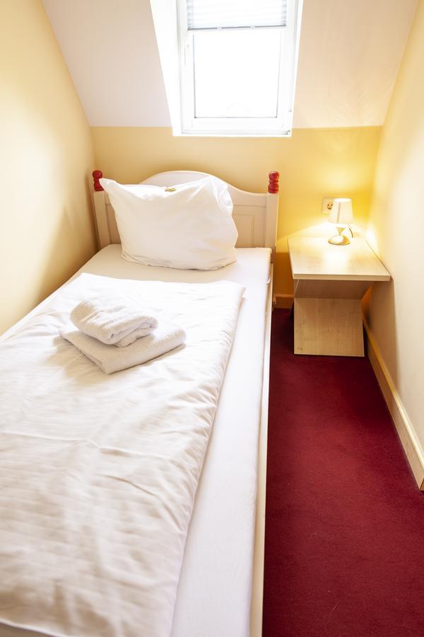 Hotel Silesia Гёрлиц Экстерьер фото